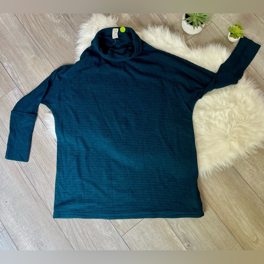 WE THE FREE | Teal Knit Tunic Length Partial Turtle Neck Sweater Top (M)